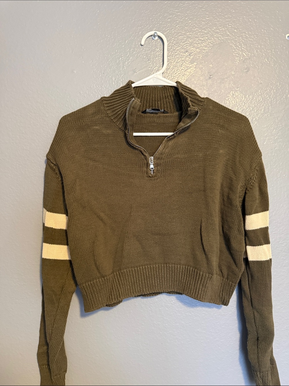 American Eagle Outfitters Olive Half-Zip Cropped Sweater with Cream Stripes